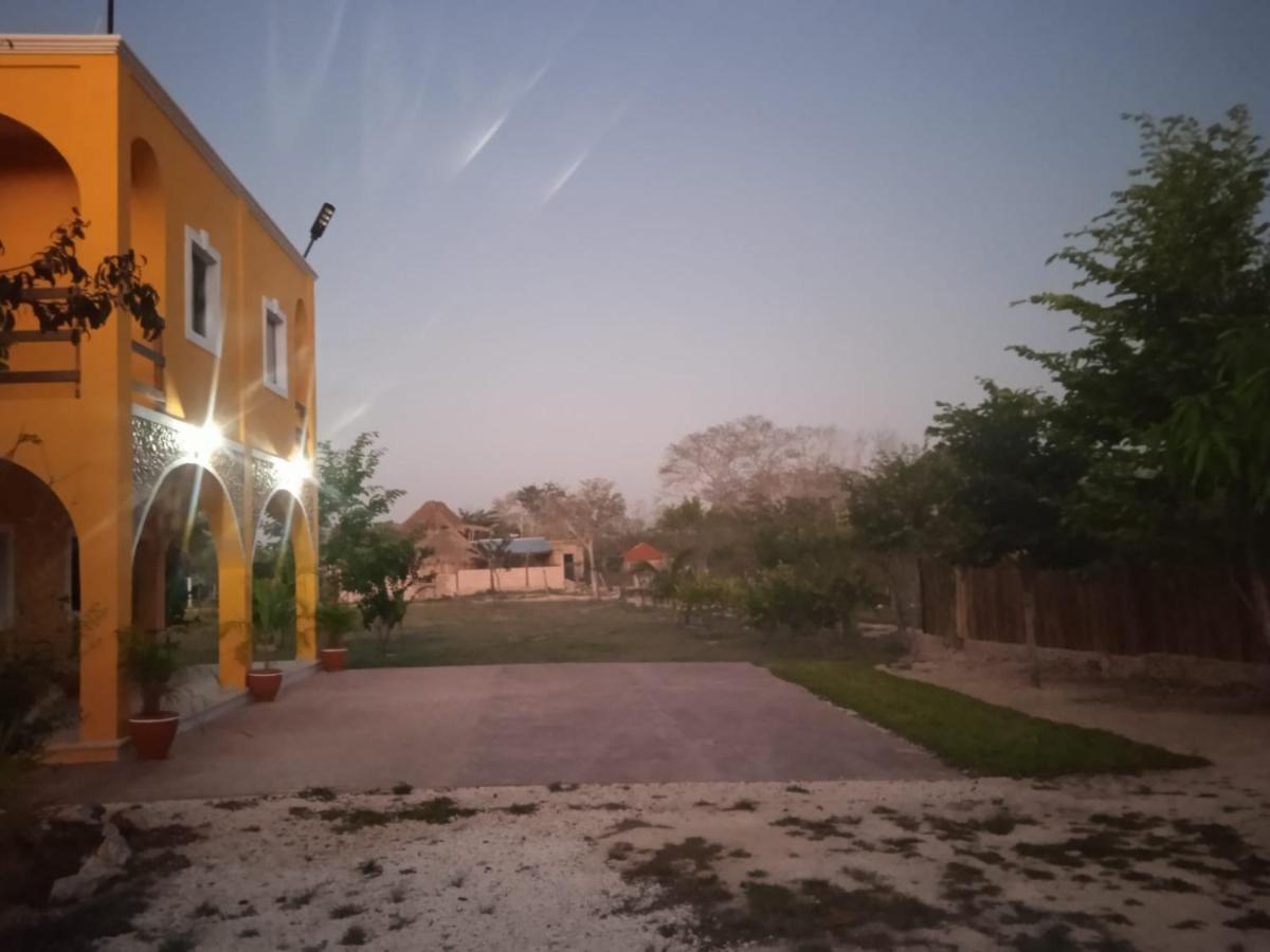 Ecohotel Shalom Valladolid  Buitenkant foto